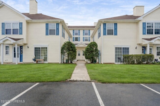 Building Photo - 1143 Roseberry Ct