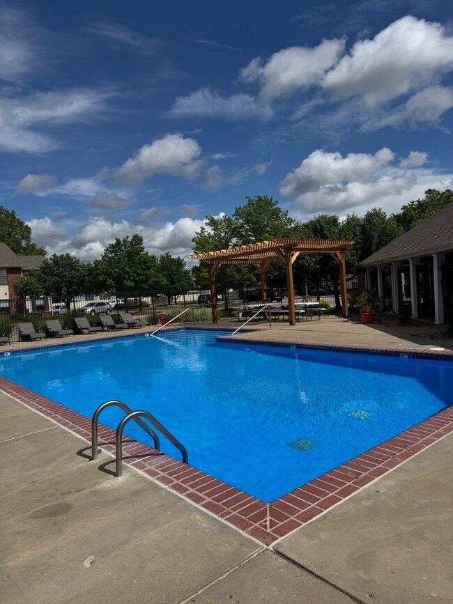 Summer Vibes - The Ridge of Haysville Rental