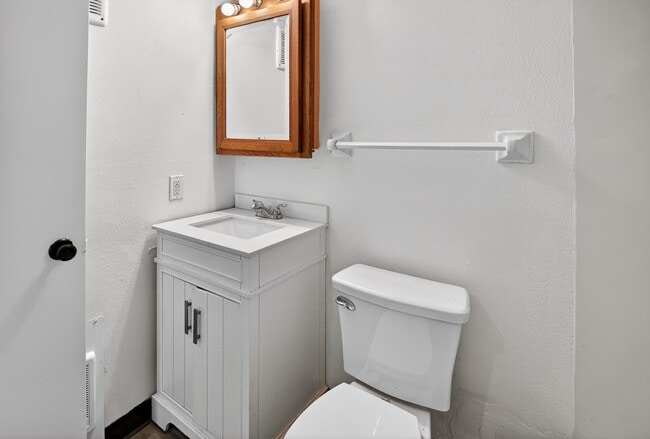 Photo - 3722 W Karstens Dr Unit 2