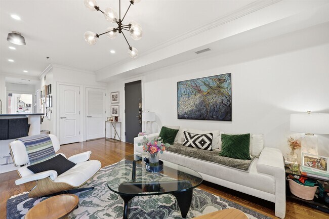 Photo - 812 Bloomfield St Unit 6