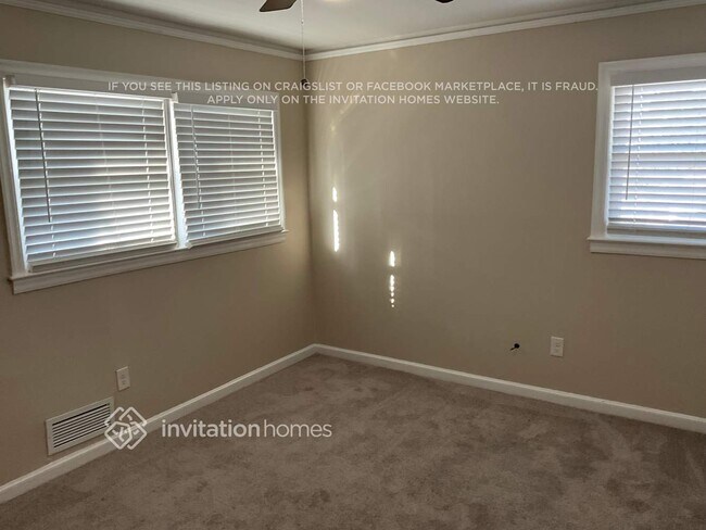Photo - 1734 Mary Lou Ln SE