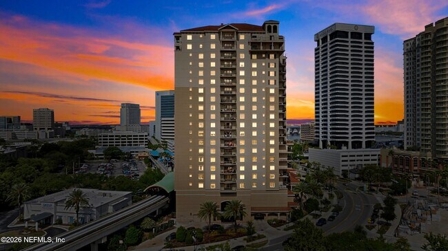 Photo - 1478 Riverplace Blvd Unidad 1107