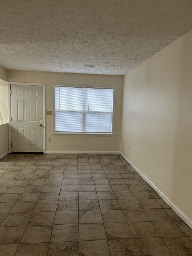 Photo - 46354 Columbus Dr