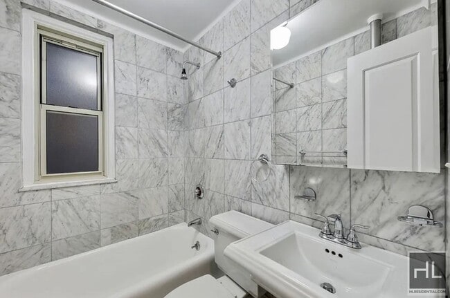 Photo - EAST 10 STREET Unit 9F