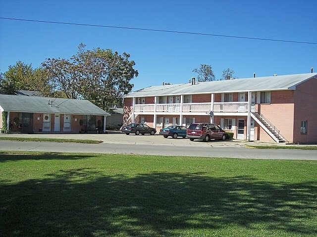 Primary Photo - 523 Miller Ave