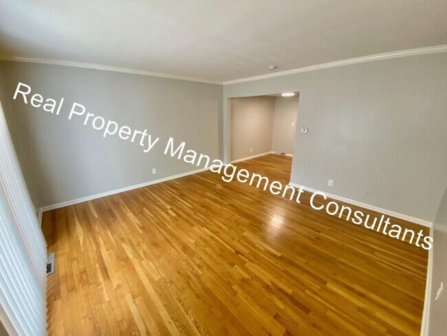Photo - Kansas City midtown living 1 bed 1 bath home for rent! Unidad 2
