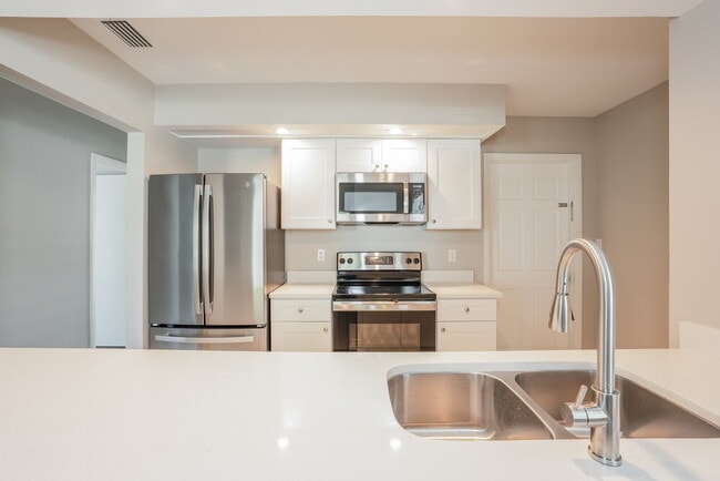 Photo - 1355 Five Iron Dr