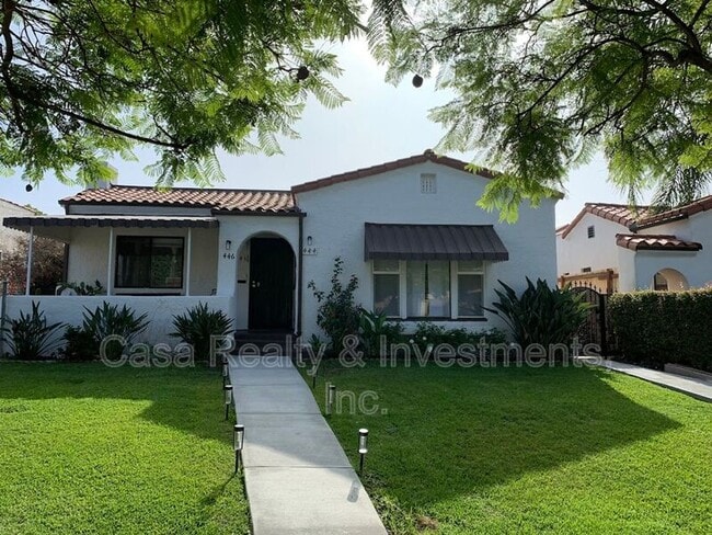 Photo - 444 N Alta Vista Blvd Unidad Right