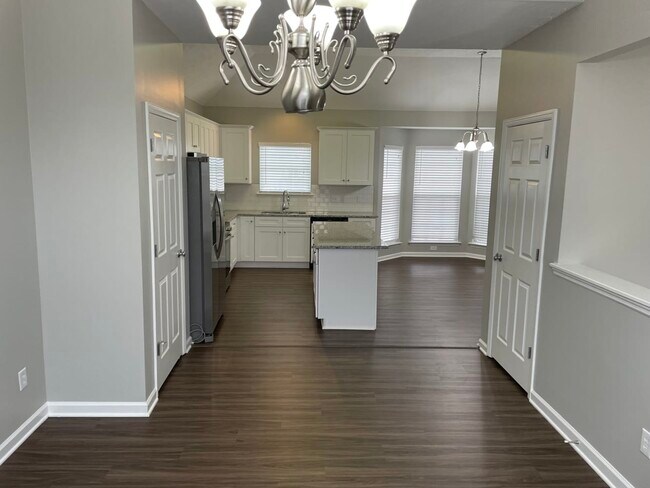 Photo - 6996 Calderwood Dr