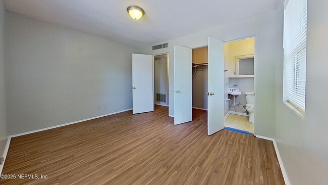 Photo - 3034 Belden St Unit 3