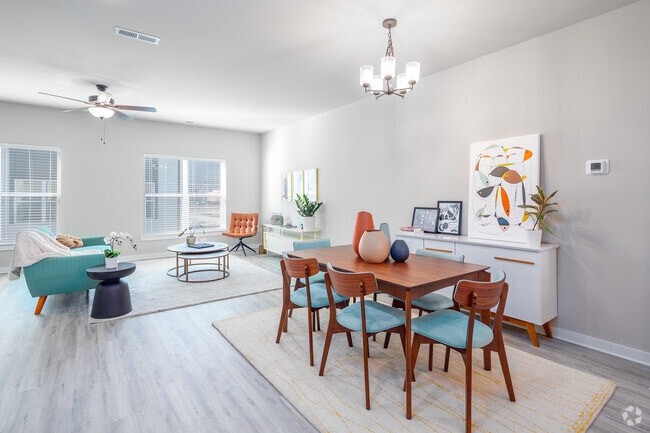 4BR, 3.5BA - The Incline - 2,057SF - Dining Room