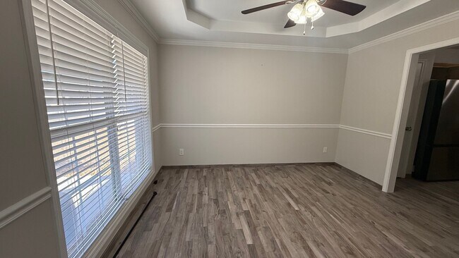 Photo - 2010 Lisa Springs Dr SW