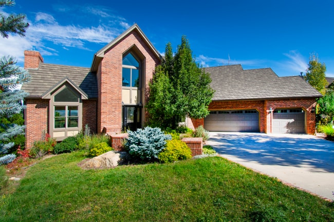 Building Photo - 485 Vanderbilt Ct