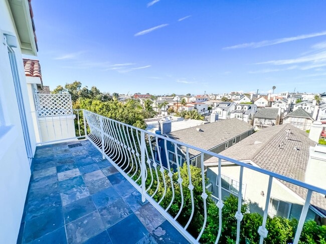 Photo - Beautiful 3 Bedroom Home in Redondo Beach