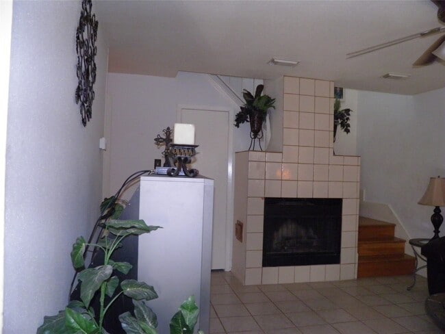 Building Photo - 2711 Grants Lake Blvd Unit 173-Q