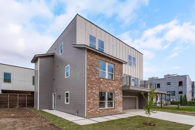 Photo - Perfect New Standalone 4 bed 4 bath Close to Greenville Ave & Henderson