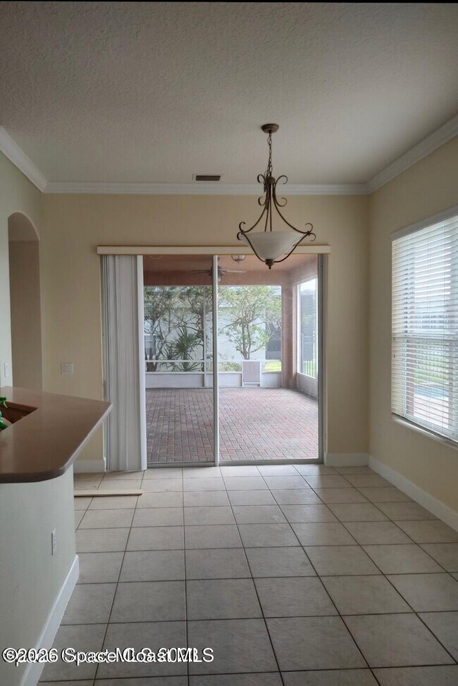 Photo - 4994 Pinot St