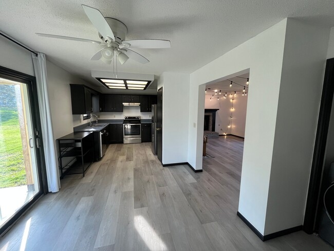 Photo - 7633 Irwin Pines Ct