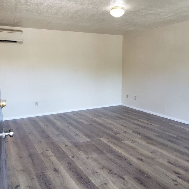 Photo - 1B/1B Pet Friendly Apartment South of BYU Unit 226