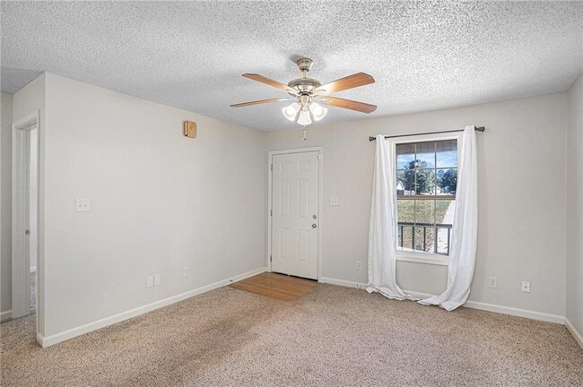 Photo - 1414 N Hampton Dr