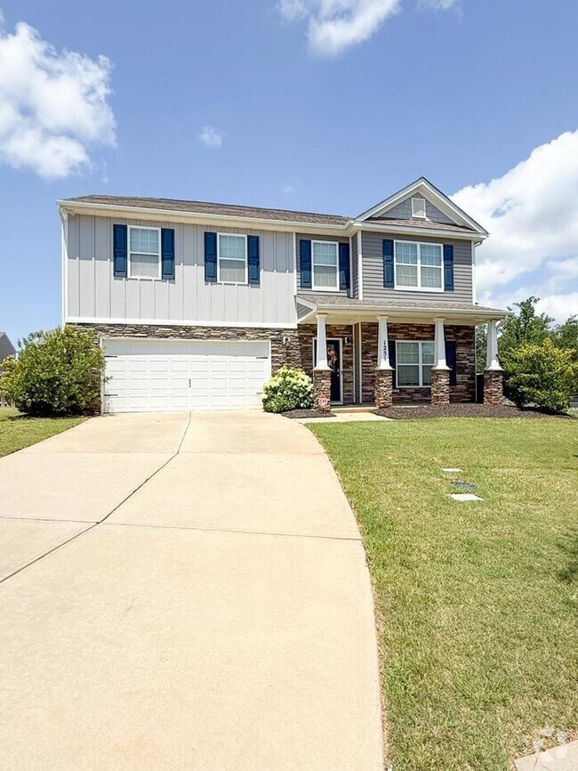 Building Photo - Chapin Beauty Rental