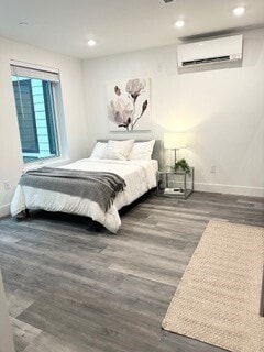 Building Photo - 585 Essex St Unit 727