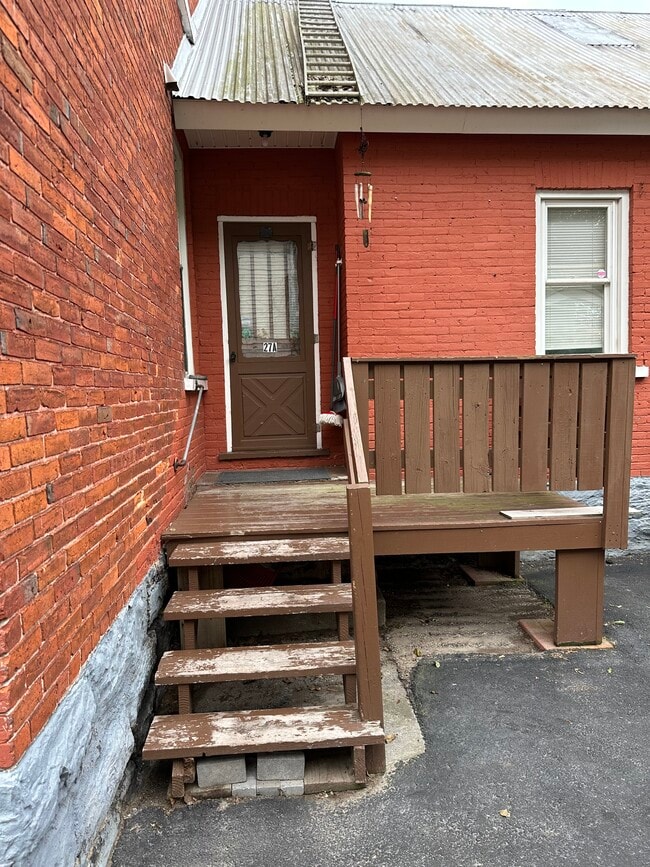 Photo - 15 LLC- 21-27 Durand St. Unit 27 A