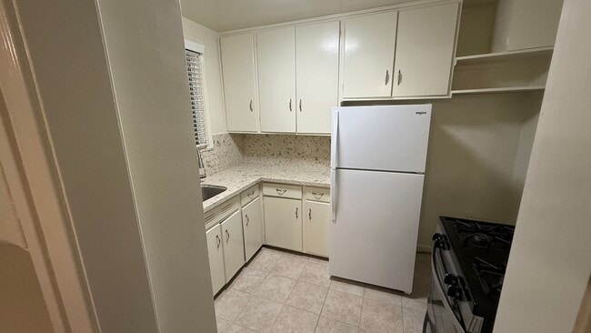 Photo - 216 Anita Rd Unit Apt 4