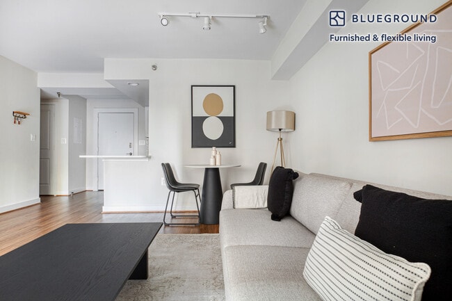 Photo - 4001 9th St N Unit FL7-ID391