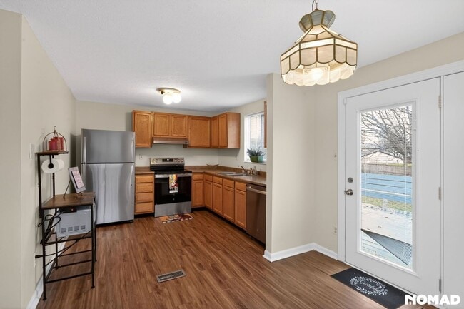 Photo - 603 Dellinger Dr