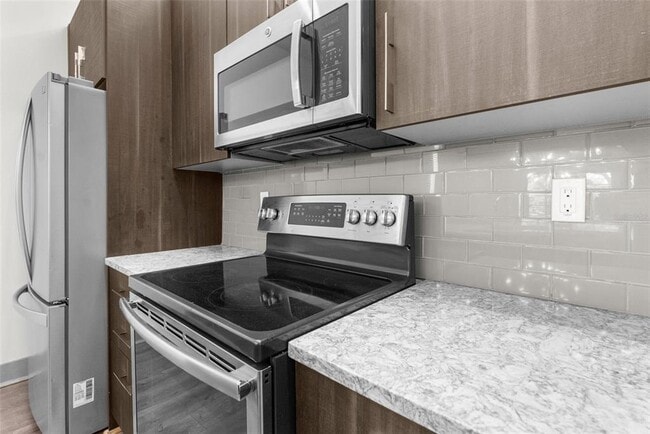 Photo - 4810 W McElroy Ave