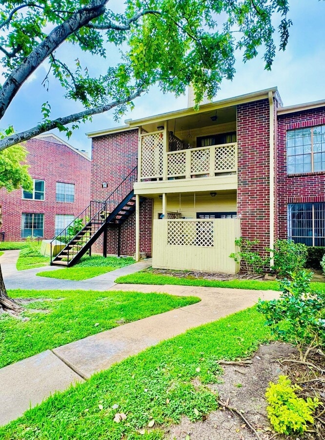 Photo - 8055 Cambridge St Unidad 34