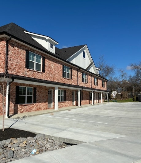 Building Photo - 311 Cainsville Rd