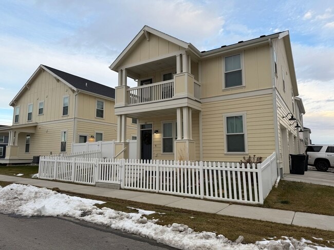 Photo - Modern 2-Bedroom Home in Quiet New Neighborhood – Fully Furnished, Pet-Friendly, Garage & More!