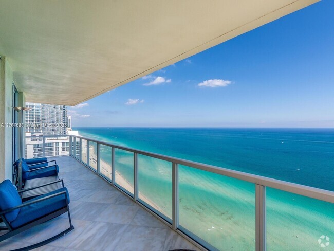 Building Photo - 16699 Collins Ave Unit 3203 Rental