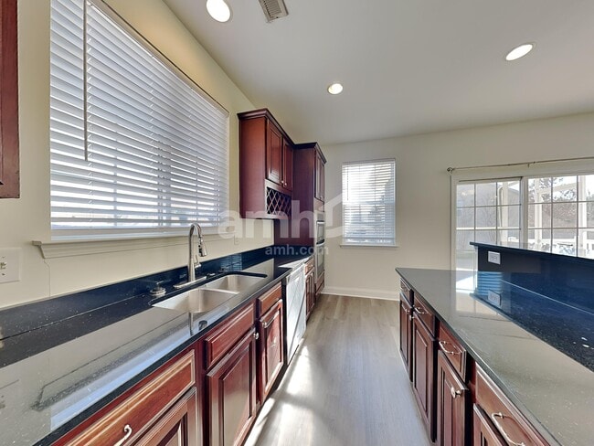 Photo - 203 Reedy River Ct