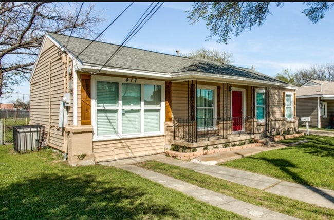 Photo - 417 E Holley St