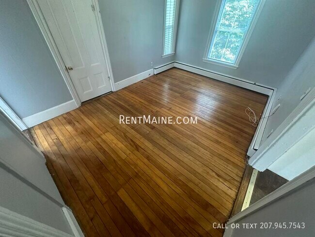 12 Patten Ct Unit 1