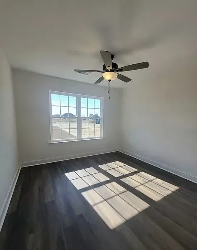 Photo - 109 Enclave Ct