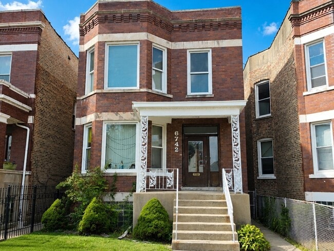 Photo - 6742 S Morgan St