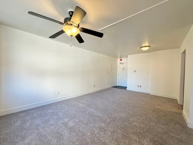 Photo - 600 E 8th St Unidad 3T