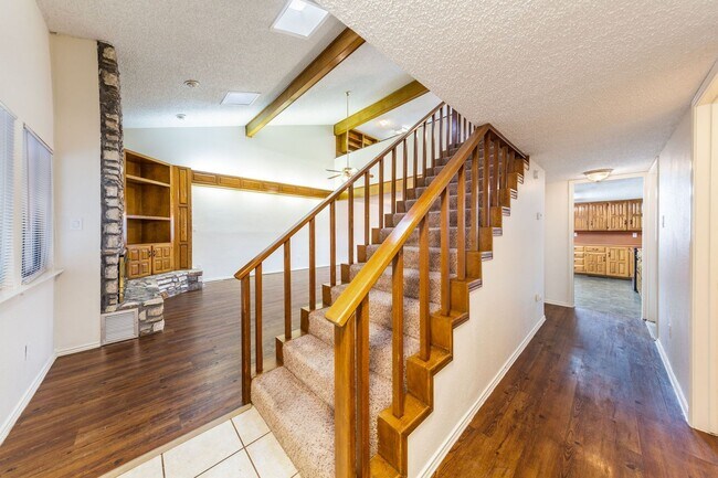 Photo - 8501 Fathom Cir Unit A