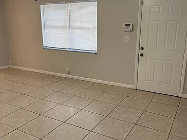 Photo - 552 Holly Dr