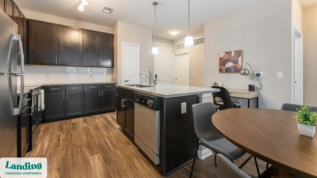 Photo - 915 Brentmoor Dr Unit 7101