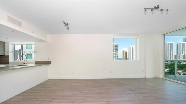 Photo - 400 Sunny Isles Blvd