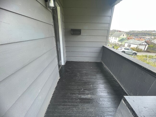 Photo - Newly updated 3 bedroom house in Glassport for rent!