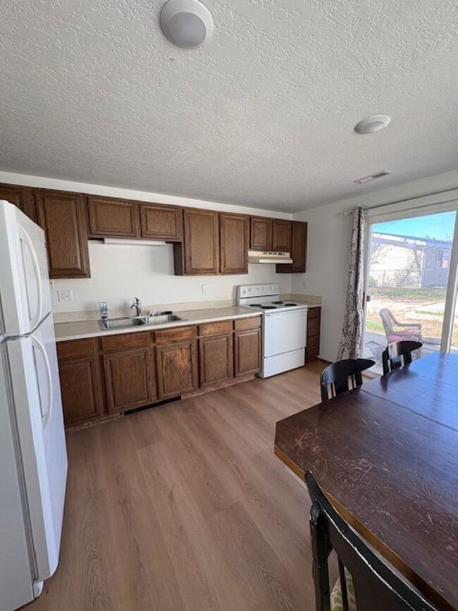 332 S 200 W St Unit Emery Duplex #2