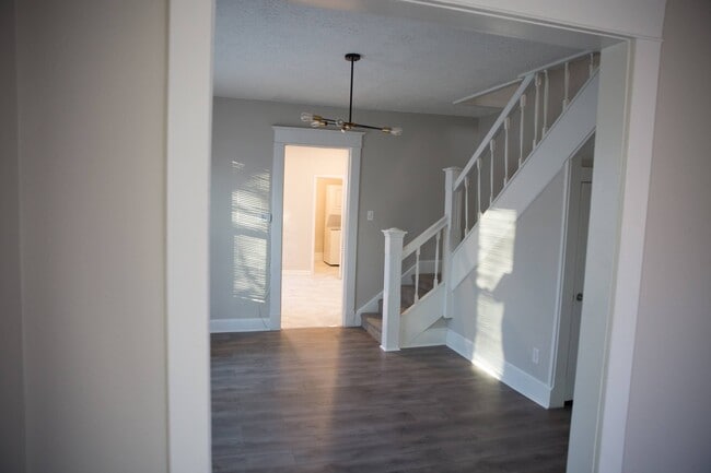 Photo - 4050 Cornelius Ave