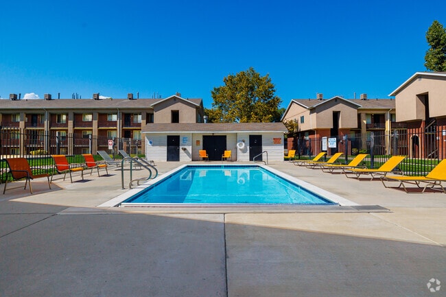 Piscina 03 - Atherton Park Apartments