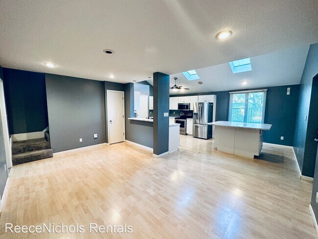 Photo - 2 br, 1 bath House - 4742 Falmouth